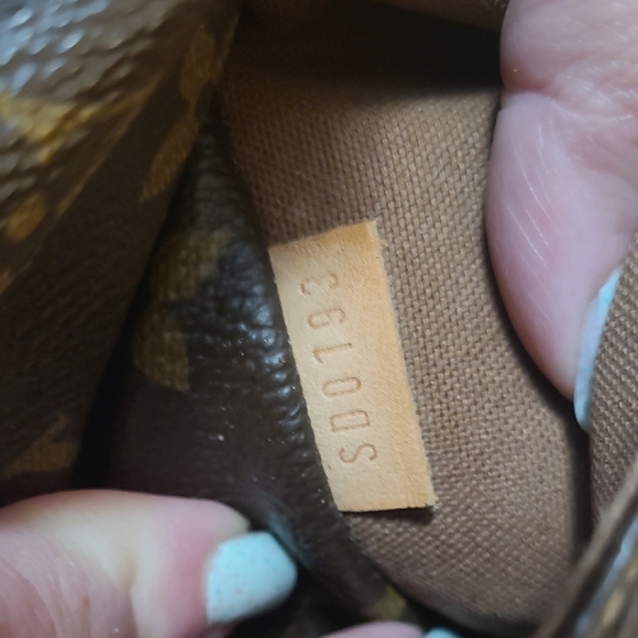 Louis Vuitton Dark Brown totally MM Monogram Shoulder Bag - Picture 11 of 11